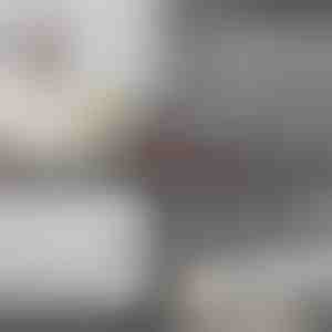 Carta da parati spessa e autoadesiva (35 x 500 cm) | WALLPOSH